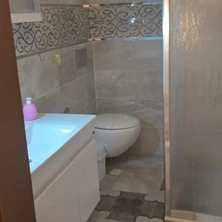 Villa Zum Wohlfuehlen Bis Zu 10 Gaeste *